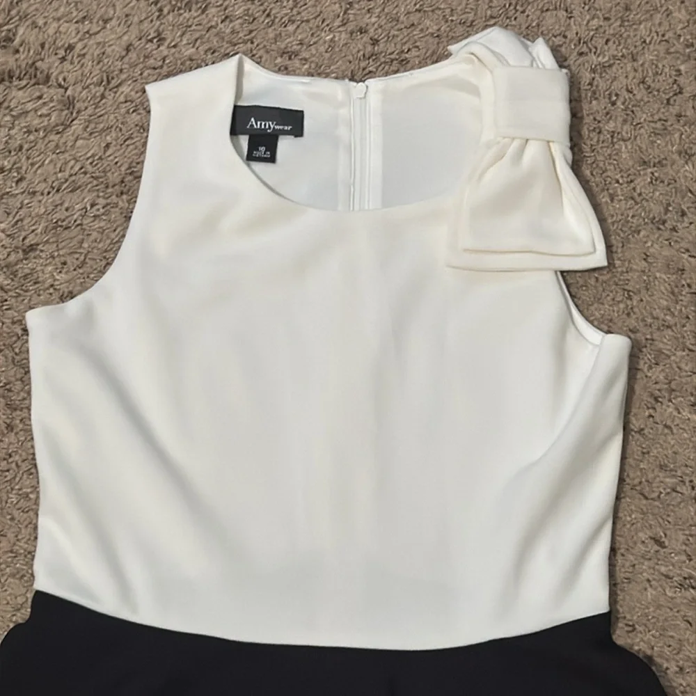Amy Byer Girls Hanky Hem Dressy Dress with Bow Detail Size 16